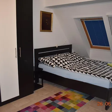 Balaton Lakeview Apartman *